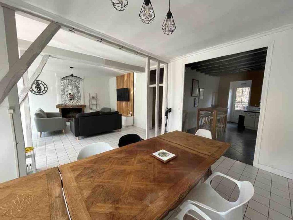Logement Centre Ville 1 A 4 Chambres Alencon Bagian luar foto