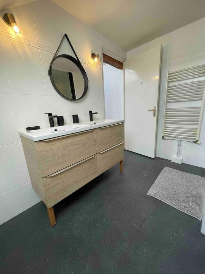 Logement Centre Ville 1 A 4 Chambres Alencon Bagian luar foto