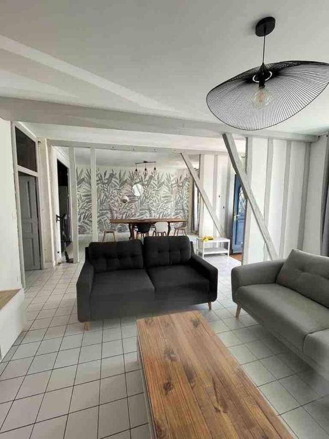 Logement Centre Ville 1 A 4 Chambres Alencon Bagian luar foto