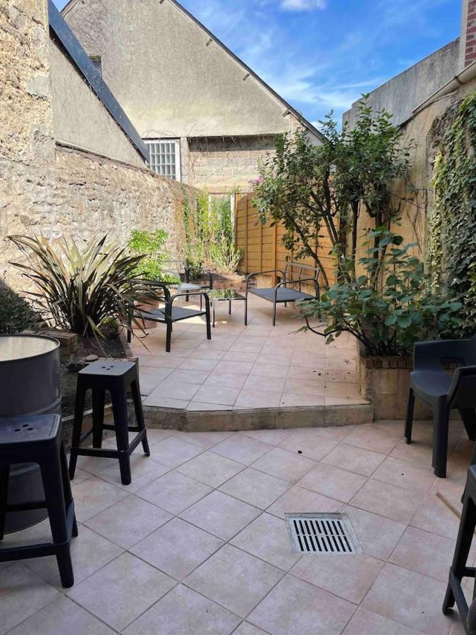 Logement Centre Ville 1 A 4 Chambres Alencon Bagian luar foto